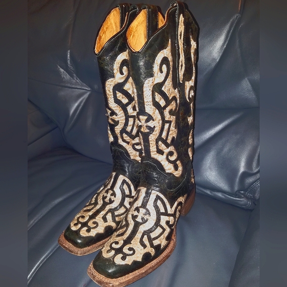Like New Sparkly Tanner Mark Boots - Picture 1 of 4